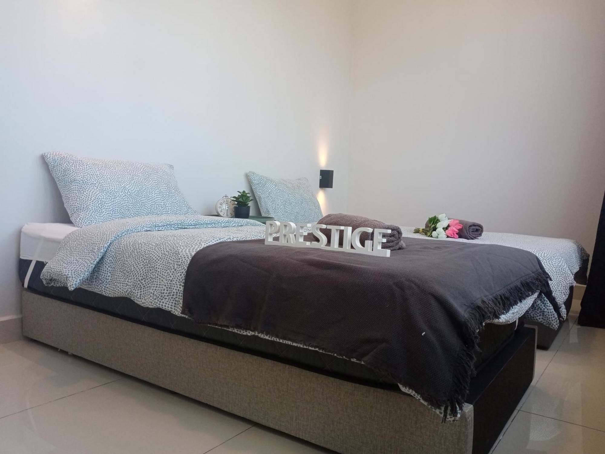 Prestige Sky Riverfront Kota Bharu Eksteriør billede